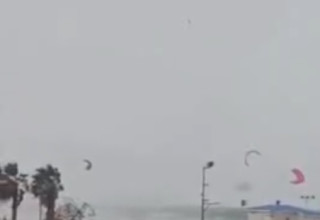 תיעוד אסון הקייט בבת ים  (צילום: מתוך רשתות לפי סעיף 27 א על פי זכויות יוצרים)