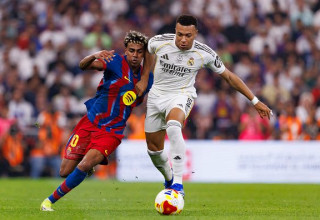 קיליאן אמבפה, לאמין ימאל (צילום: Maciej Rogowski/Eurasia Sport Images/Getty Images)