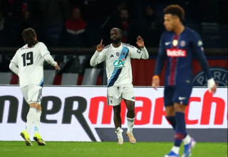 איזה ניצחון! איקונה חוגג (צילום: רויטרס)