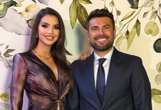 אדריאן מוטו ואשתו הנוכחית סנדרה (צילום: מסך, אינסטגרם)