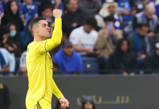 כריסטיאנו רונאלדו במדי אל נאסר (צילום: FAYEZ NURELDINE)