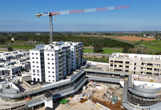 אתר בנייה, דירות (צילום:  שחר יערי פלאש 90)