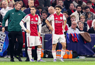 שחקני אייאקס, ראול מורו, אוסקר גלוך (צילום: GettyImages, BSR Agency)