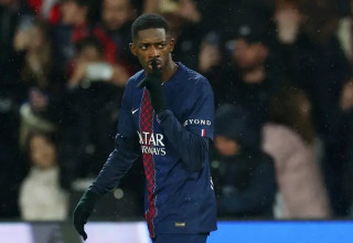 את מי הוא השתיק? עוסמאן דמבלה לאחר השער השני (צילום: רויטרס)