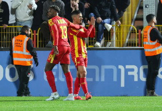 עילאי חג'ג' שחקן מ.ס. אשדוד לאחר שער לרשת בית"ר ירושלים (צילום: לירון מולדובן)