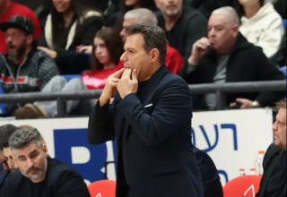 איטודיס השתולל וספג טכנית (צילום: דני מרון)