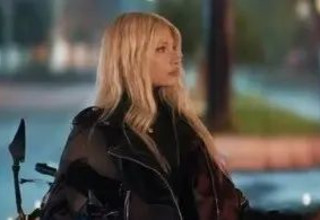 דיאנה בהאדר, אוכבת אופנועים איראנית שנרצחה בידי כוחות הדיכוי של המשטר באיראן (צילום: צילום מסך, .)