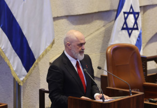 ראש ממשלת אלבניה אדי ראמה בכנסת ישראל (צילום: מארק ישראל סלם)