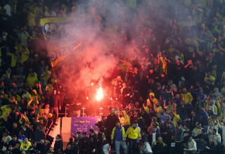 אוהדי מכבי תל אביב (צילום: אודי ציטיאט)