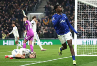 עוד שער יקר. בארי (צילום: אימג'בנק  GettyImages)