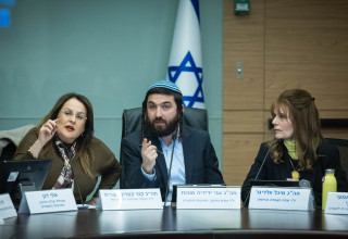 יו"ר ועדת חינוך ח"כ צבי סוכות (צילום: יונתן זינדל פלאש 90)