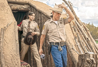 רוחות אפלות (צילום: סלקום tv)