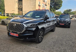 ניידת משטרה (צילום: שלומי גבאי)