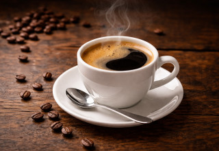 כוס קפה (צילום: AI)