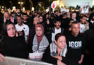 עצרת למען מיגור האלימות בחברה הערבית (צילום: אבשלום ששוני)