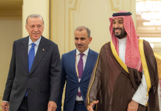 מוחמד בן סלמאן ורג'פ טאיפ ארדואן (צילום: רויטרס)