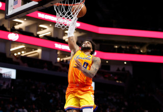 מיילס ברידג'ס, שחקן שארלוט (צילום: רויטרס)