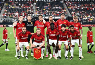 ברנדון וויליאמס ושחקני מנצ'סטר יונייטד (צילום: Gettyimages)