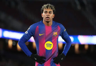 לאמין ימאל בהרכב נגד אלבסטה (צילום: GettyImages, Alex Caparros - UEFA/UEFA)