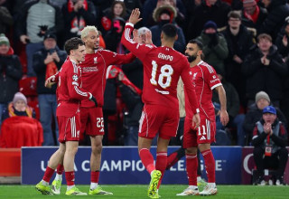 שחקני ליברפול חוגגים (צילום: GettyImages)