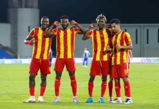 שחקני מ.ס. אשדוד, ז'אם באטום, יוג'ין אנסה, קארים קימבידי, אילי טמם (צילום: לירון מולדובן)