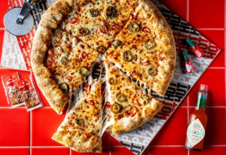 פיצה האט וטבסקו מציגים שיתוף פעולה חדש (צילום: בר חיים סוכנות קרלה)