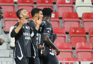 גיא חדידה שחקן עירוני טבריה חוגג שער (צילום: אודי ציטיאט)