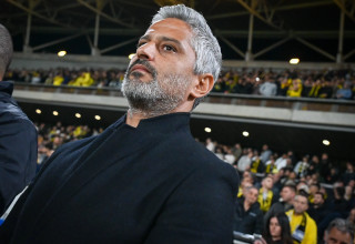 ברק יצחקי מאמן בית"ר ירושלים (צילום: ברני ארדוב)