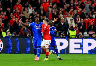 ויניסיוס בעימות הזכור עם פרסטיאני במפגש הראשון בין ריאל מדריד לבנפיקה (צילום: Sports Press Photo)