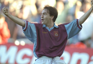 איל ברקוביץ' במדי ווסטהאם ב-1997 (צילום: GettyImages, Stu Forster)