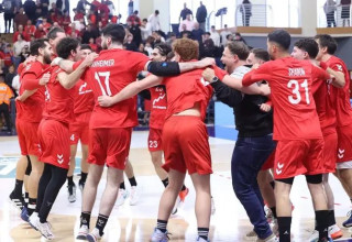  (צילום: אתר רשמי, הדר ואן קולא)