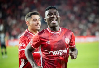 בכושר מצוין, אבל הוא צריך עוד מישהו סומיננטי לצדו. קאנגווה (צילום: בן בודה, וסרמיליה)