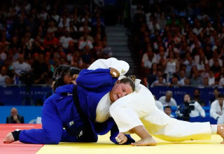 "יאללה, אני הולכת לנוח". הרשקו מול הצרפתיה (צילום: רויטרס)