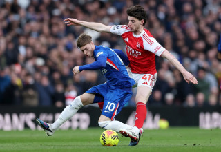 דקלן רייס שחקן ארסנל מול קול פאלמר שחקן צ'לסי (צילום: רויטרס)