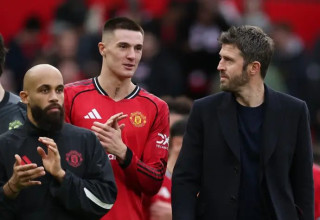 קאריק עם ששקו אחרי המשחק (צילום: רויטרס)