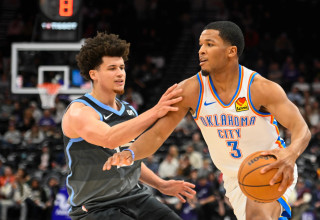 כריס יאנגבלאד במדי אוקלהומה סיטי (צילום: GettyImages, Alex Goodlett)