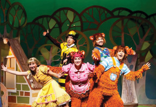 "זהבה ושלושת הדובים" - תיאטרון אורנה פורת (צילום: כפיר בולוטין)