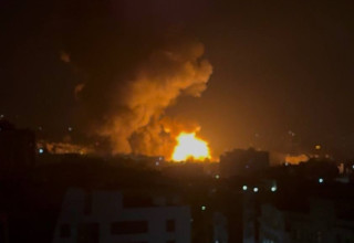 דיווחים על תקיפת בניין הפרלמנט האיראני (צילום: רשתות ערביות)