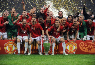 שחקני יונייטד חוגגים (צילום: Gettyimages)