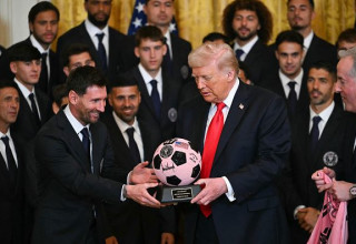 השתמש בו כתפאורה? דונלד טראמפ וליאו מסי (צילום: GettyImages)