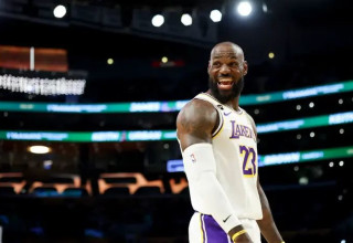 ערב קל. לברון (צילום: רויטרס)