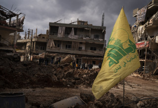 דגל חיזבאללה (צילום: Adri Salido/Getty Images)