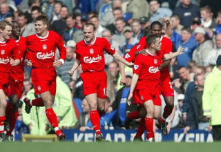 שחקני ליברפול חוגגים, עונת 2003/4 (צילום: Richard Sellers/Allstar)