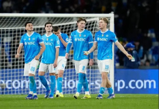 זה מה שנשאר. שחקני נאפולי (צילום: רויטרס)