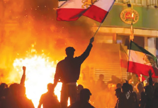 המחאות באיראן  (צילום: רשתות חברתיות, שימוש לפי סעיף 27 א')