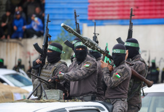 מחבלי חמאס (צילום:  EYAD BABA/AFP via Getty Images)