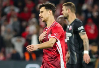 בסיבוב הראשון, הבעיטה בסיום מול הפועל חיפה הייתה פוגשת את הצד השני של הקורה, ונכנסת. ביטון (צילום: קובי אליהו)