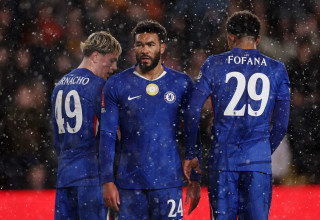 שחקני צ'לסי מאוכזבים (צילום: רויטרס)