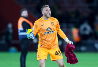 שוער סאות'המפטון דניאל פרץ (צילום: GettyImages, Robin Jones)