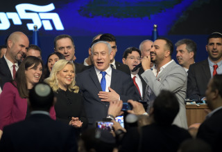 חגיגות בכנס הליכוד  (צילום: גיל יערי, פלאש 90)